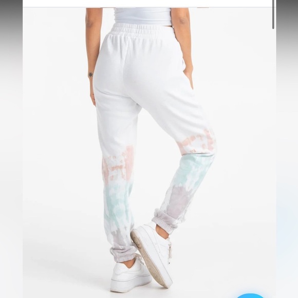 NWT SSCO Women’s Tie Dye Cropped Hoodie & Sweatpants Set XS/S - Picture 5 of 5